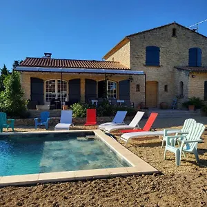 https://villa-gitedelea.fr-provencehotel.com